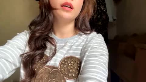 linna8866 online show from December 20, 8:10 am