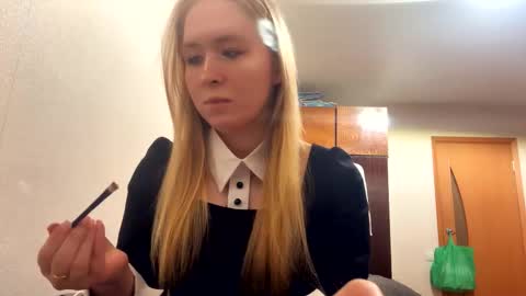 Rose online show from February 25, 7:34 pm