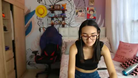 LinzyBaner online show from March 7, 10:21 pm