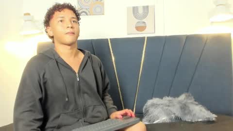 lio18_cum online show from April 8, 3:28 am