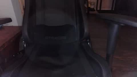 liocious98 online show from April 13, 7:41 pm