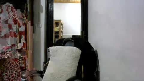 liora online show from July 16, 3:34 am