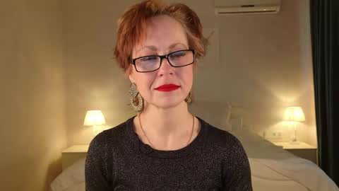 Liora Weiss online show from March 27, 8:26 am