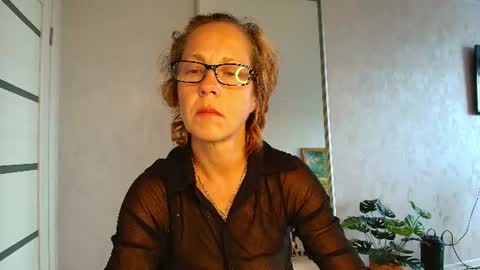 Snapshot of lioraweiss chatting on July 14, 12:22 pm Liora Weiss online show from July 14, 12:22 pm