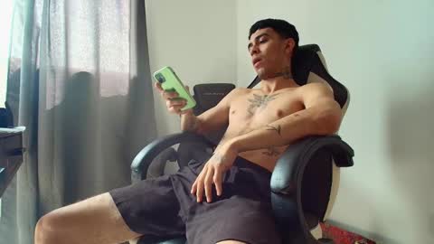 Lior Vante online show from February 3, 3:50 pm