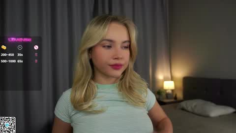 Amelia online show from January 12, 1:11 am