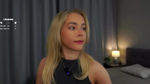 Amelia online show from February 17, 1:04 am