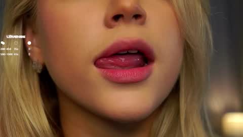 Amelia online show from February 27, 1:05 am