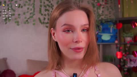 Snapshot of lipswithsweetonthem chatting on February 24, 1:36 am Lina online show from February 24, 1:36 am