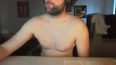 Snapshot of liropogo123456 chatting on December 16, 9:36 am liropogo123456 online show from December 16, 9:36 am