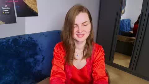 Snapshot of lisa__evans chatting on May 20, 2:18 am Lisa online show from May 20, 2:18 am
