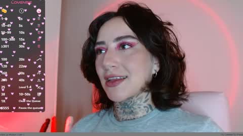 Lisa online show from December 7, 10:17 pm