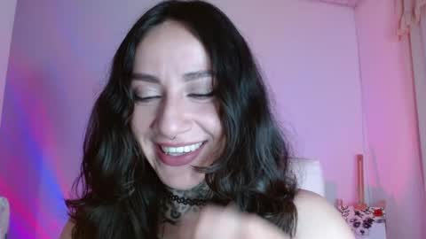 Snapshot of lisa_avila_ chatting on May 12, 11:13 pm Lisa online show from May 12, 11:13 pm