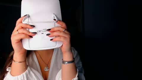 lisa_lady_golden online show from September 30, 8:36 pm