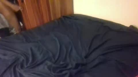 lisa larry online show from February 4, 12:19 am