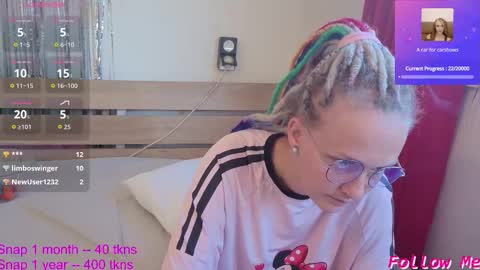 Lisa yummi online show from September 26, 9:13 am