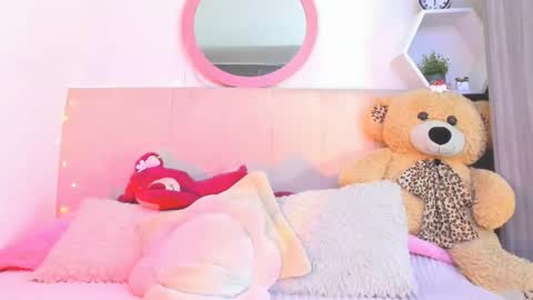 Lisa online show from December 16, 11:21 pm