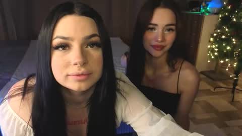 Lisa and Den online show from January 6, 4:11 pm