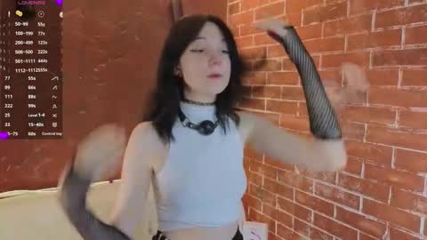 Lisa online show from February 22, 7:12 pm