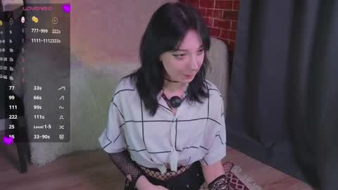 Lisa online show from April 27, 10:19 pm