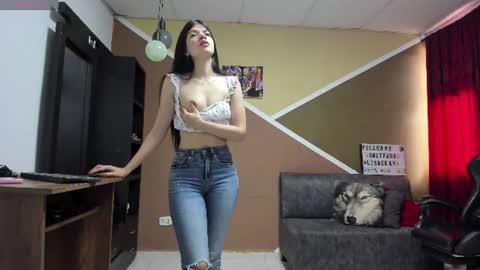 Snapshot of lisagray_1 chatting on June 9, 7:36 pm Lisa Gray Independent Model online show from June 9, 7:36 pm