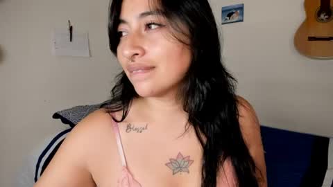 LisaHadwiin online show from June 23, 5:33 pm