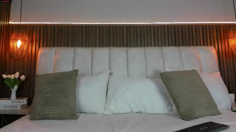 lisa online show from March 20, 11:59 am