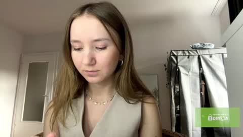 Snapshot of lisasmall chatting on July 21, 5:37 pm lisasmall online show from July 21, 5:37 pm