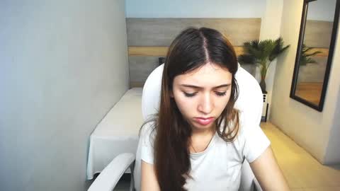 Liseth Fox online show from December 16, 12:49 pm