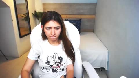 Liseth Fox online show from December 20, 10:22 pm