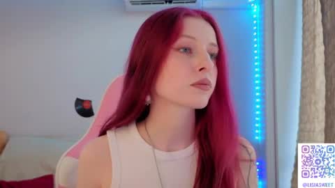 Snapshot of lisiasweet chatting on June 13, 2:26 pm Lika online show from June 13, 2:26 pm