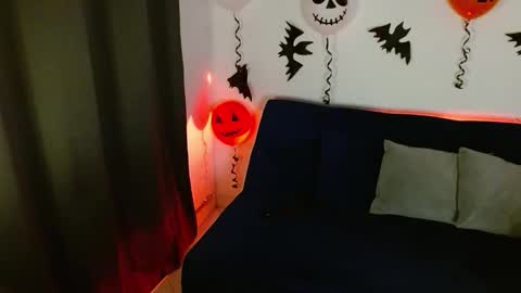  Liss  online show from October 30, 7:21 am