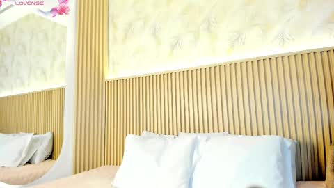 Snapshot of liss_reyes chatting on June 6, 2:55 pm Liss online show from June 6, 2:55 pm