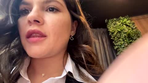 Lissa online show from April 23, 12:29 pm