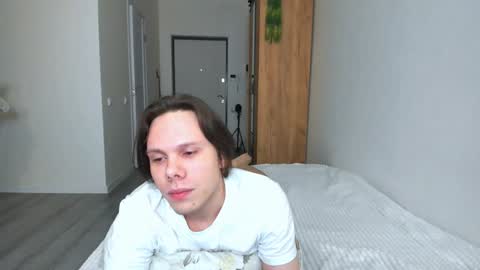 Snapshot of lissa_alfie chatting on December 7, 11:34 pm Alfie online show from December 7, 11:34 pm