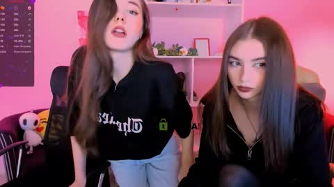 Snapshot of lissa_night chatting on September 15, 12:49 pm lissa_night online show from September 15, 12:49 pm