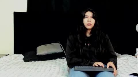 Natalia and alejandro online show from October 7, 10:34 am