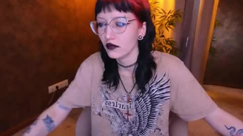 lissaros online show from February 12, 7:44 am