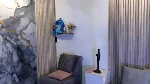 ss  online show from September 23, 8:12 pm