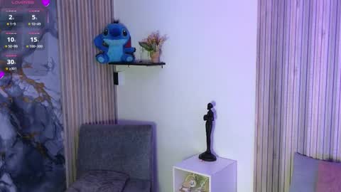 ss  online show from November 22, 1:43 pm