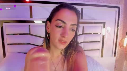 Snapshot of lisse_palmerr chatting on February 4, 1:23 am lisse_palmerr online show from February 4, 1:23 am