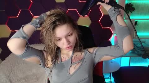 Lena online show from January 6, 1:09 am