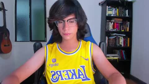 Literateboy online show from April 15, 1:45 am