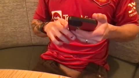 Snapshot of litlelover chatting on February 10, 8:24 pm litlelover online show from February 10, 8:24 pm