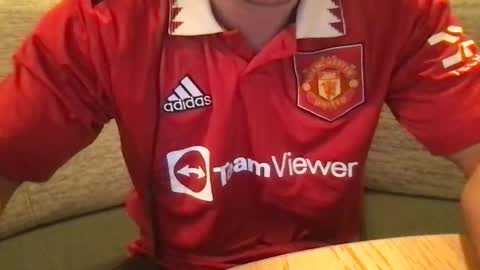 Snapshot of litlelover chatting on February 11, 7:52 pm litlelover online show from February 11, 7:52 pm