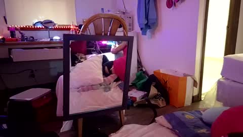 Snapshot of litleputa chatting on October 2, 3:02 am litleputa online show from October 2, 3:02 am