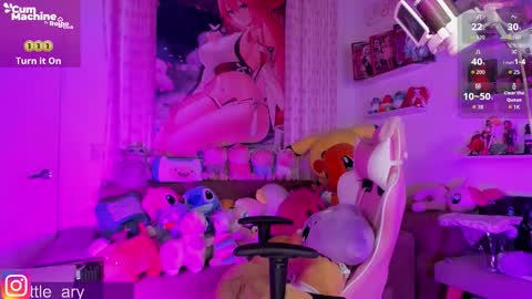 little ary online show from December 5, 5:05 am