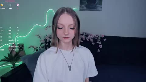 Bella online show from November 11, 7:19 am