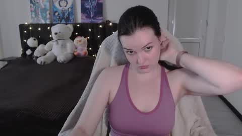 little__flowers online show from September 16, 8:48 am