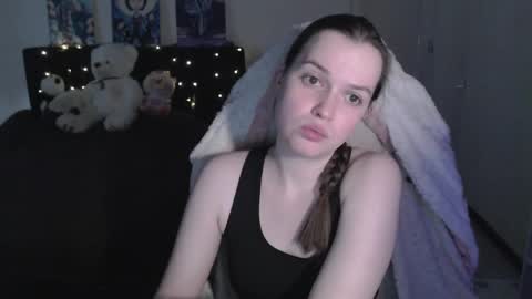 little__flowers online show from April 12, 11:48 am